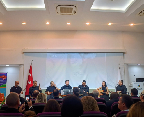 c7271d06-ee68-4574-b5c3-aaf59537f00f~1